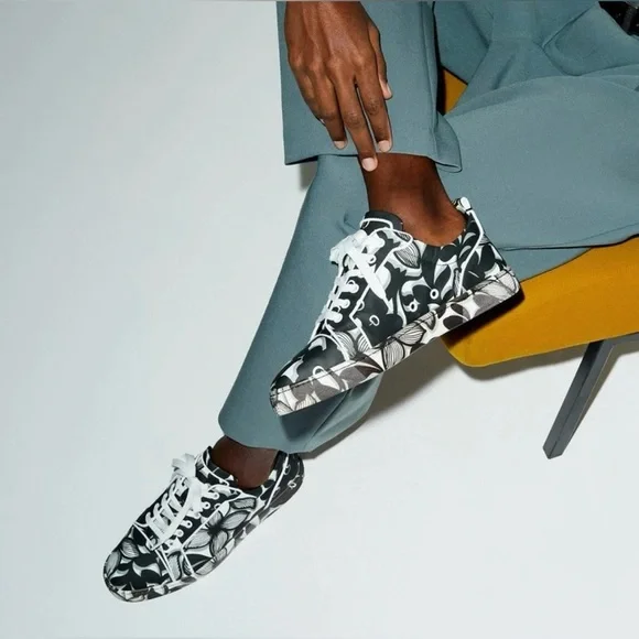 CHRISTIAN LOUBOUTIN Louis Junior Orlato Flat Petunia Sneakers EU 44.5 - US 11.5 - Picture 3 of 12